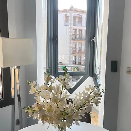 Plaza Mayor Luxury شقة *
