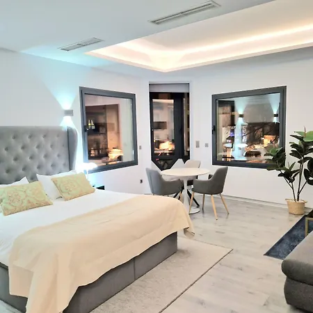 Plaza Mayor Luxury *