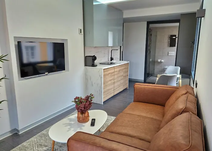 Plaza Mayor Luxury Apartment *