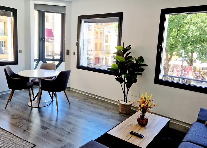 Plaza Mayor Luxury Apartment