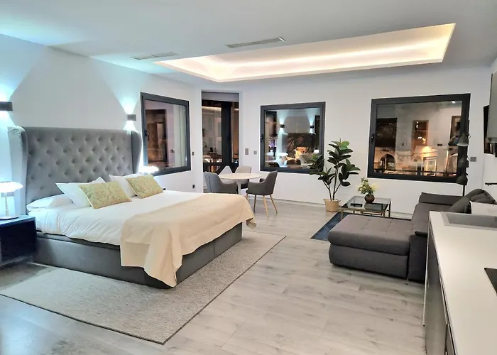 Plaza Mayor Luxury *